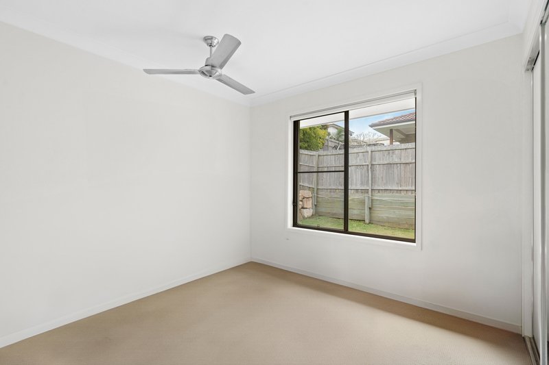 Photo - 59 Ridgevale Boulevard, Holmview QLD 4207 - Image 8