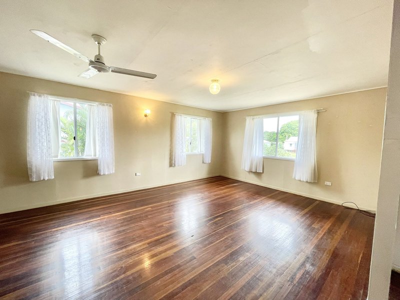 Photo - 59 Roe Street, Miriam Vale QLD 4677 - Image 7