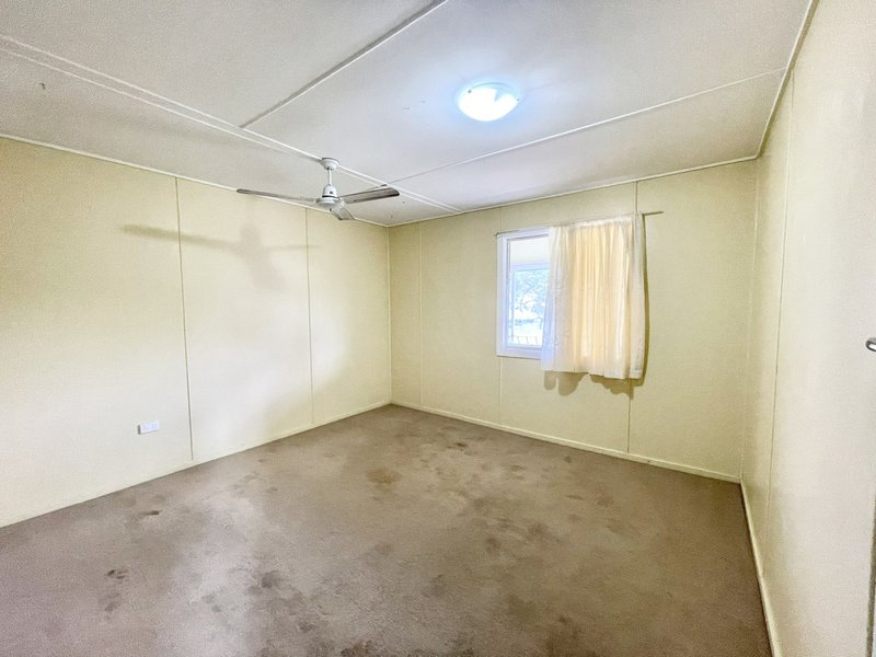 Photo - 59 Roe Street, Miriam Vale QLD 4677 - Image 13