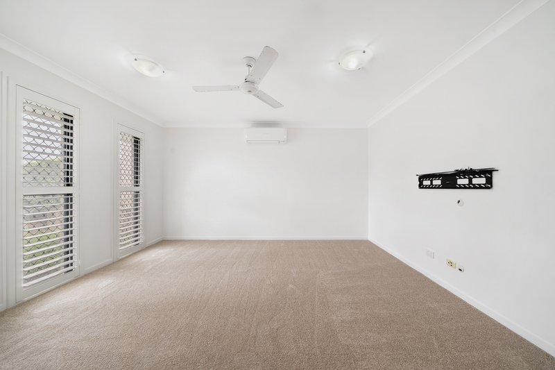 Photo - 59 Rolland Parade, Warner QLD 4500 - Image 2