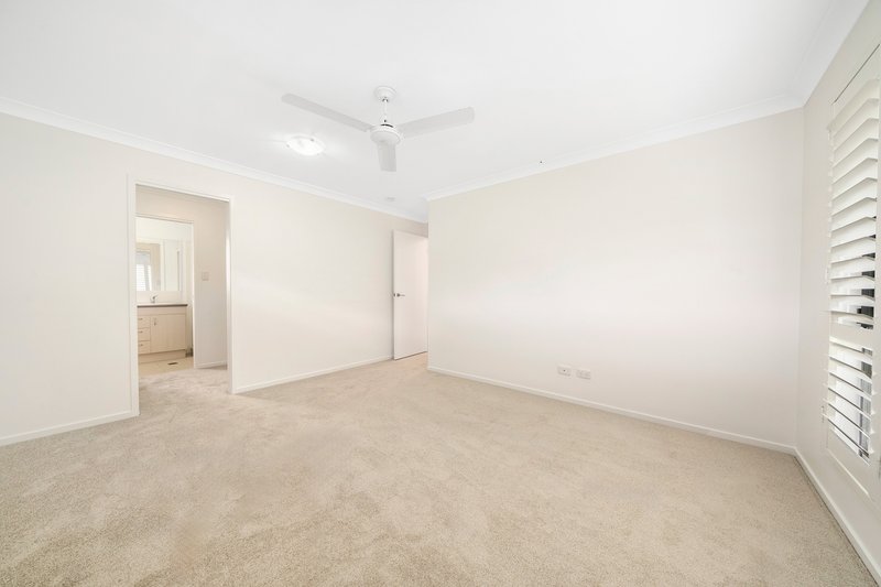 Photo - 59 Rolland Parade, Warner QLD 4500 - Image 7