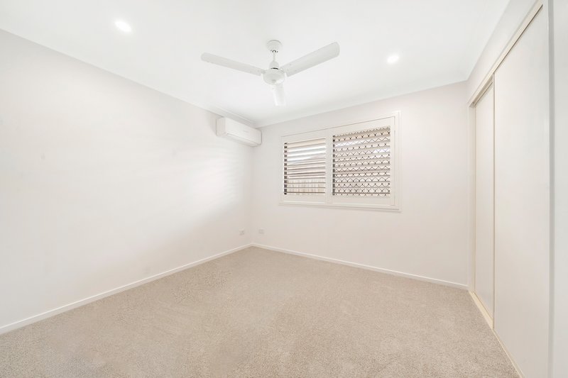 Photo - 59 Rolland Parade, Warner QLD 4500 - Image 11