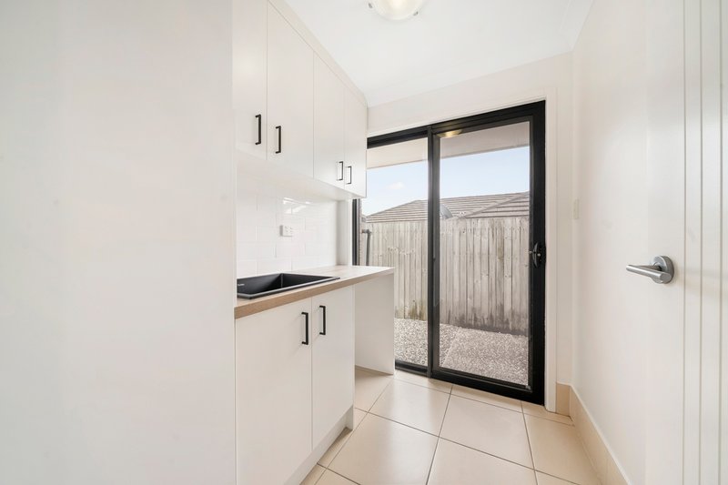 Photo - 59 Rolland Parade, Warner QLD 4500 - Image 13