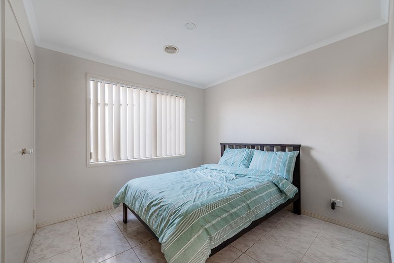 Photo - 59 Sandover Drive, Roxburgh Park VIC 3064 - Image 18