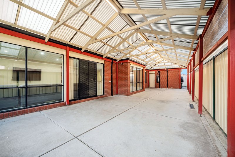 Photo - 59 Sandover Drive, Roxburgh Park VIC 3064 - Image 22