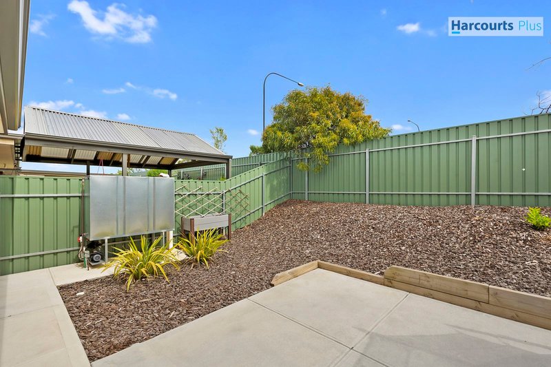 Photo - 59 Seaway Road, Hallett Cove SA 5158 - Image 10