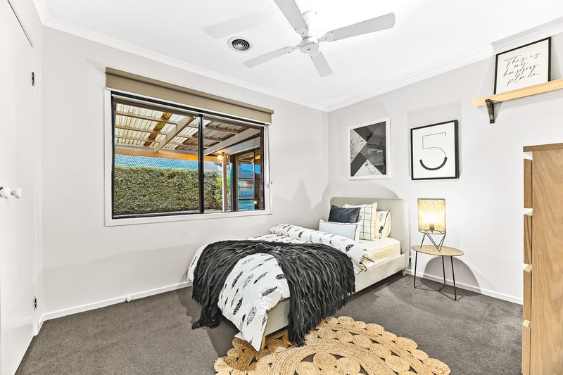 Photo - 59 Strathaird Drive, Narre Warren South VIC 3805 - Image 9