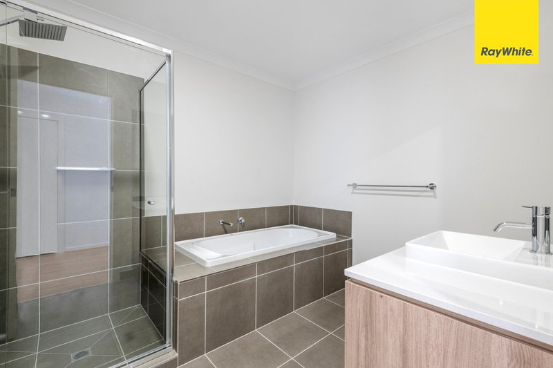 Photo - 59 Sumac Street, Brookfield VIC 3338 - Image 5