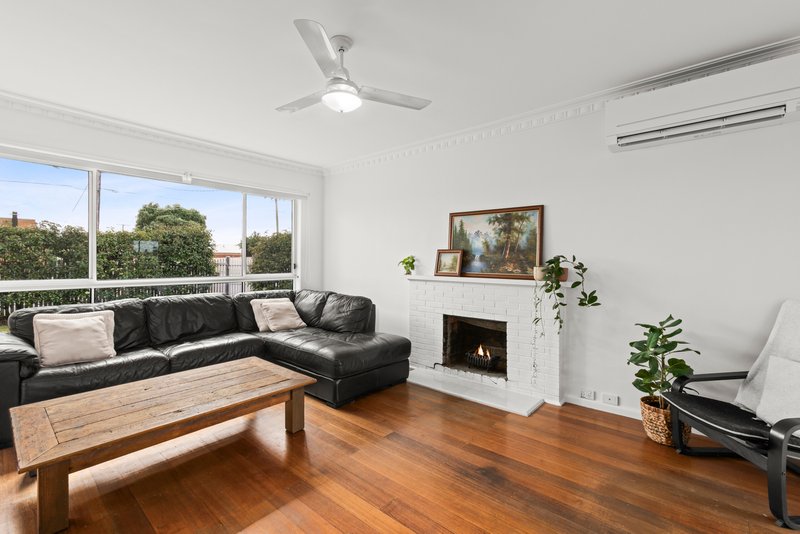 Photo - 59 Summit Avenue, Belmont VIC 3216 - Image 4