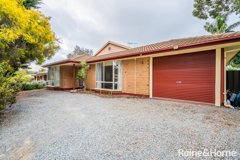 Photo - 59 Sunnymeade Drive, Aberfoyle Park SA 5159 - Image 2