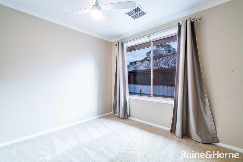 Photo - 59 Sunnymeade Drive, Aberfoyle Park SA 5159 - Image 10