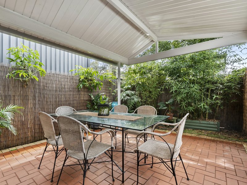 Photo - 5/9 Third Avenue, Bongaree QLD 4507 - Image 13