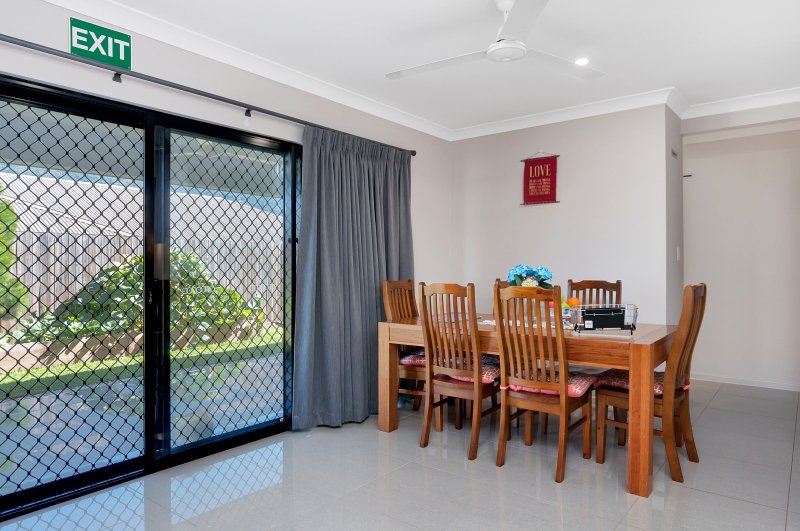 Photo - 59 Walker Road, Bentley Park QLD 4869 - Image 5