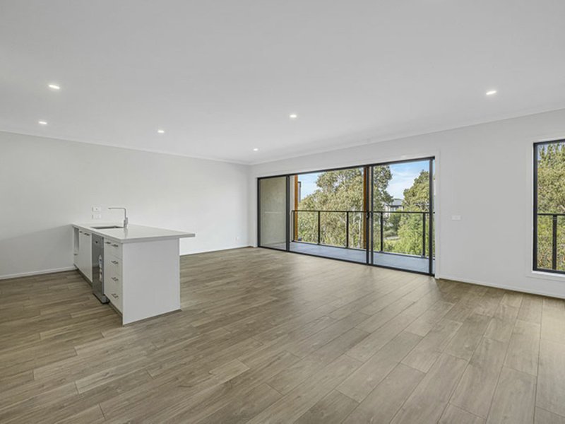 Photo - 59 Weir Loop, Bundoora VIC 3083 - Image 3