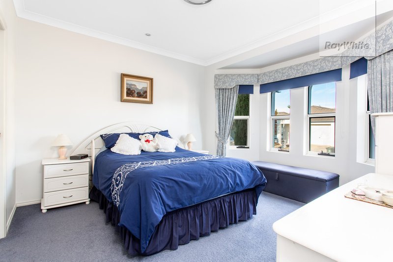 Photo - 59 Windermere Crescent, Mawson Lakes SA 5095 - Image 6