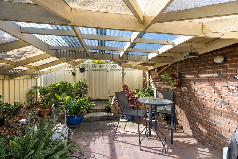 Photo - 59 Woodside Drive, Rowville VIC 3178 - Image 16