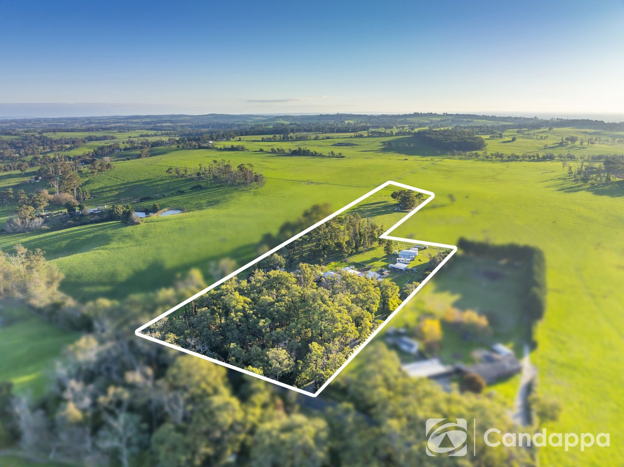 6-bedroom house at 590 Drouin-Korumburra Road, Drouin South, VIC 3818, Baw Baw, Victoria