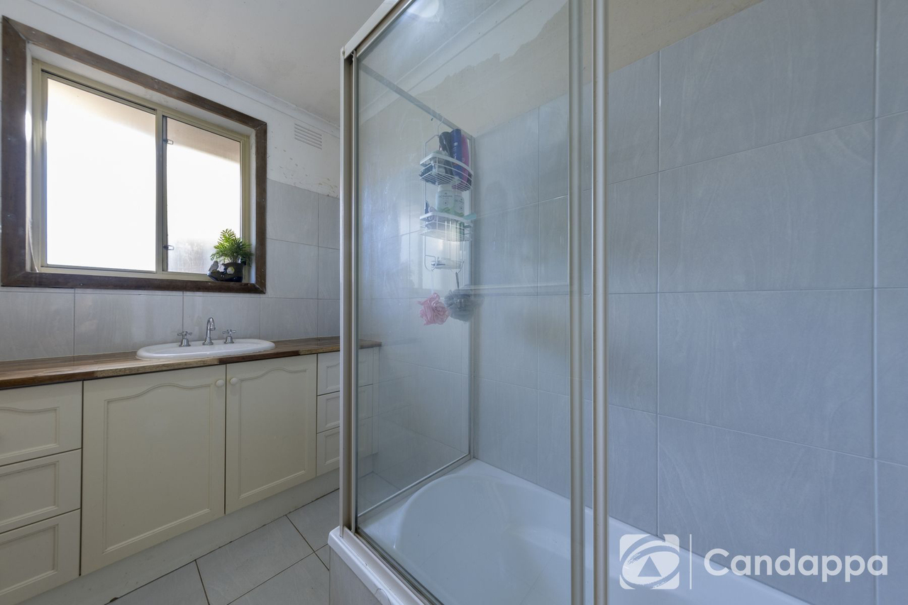 6-bedroom house at 590 Drouin-Korumburra Road, Drouin South, VIC 3818, Baw Baw, Victoria