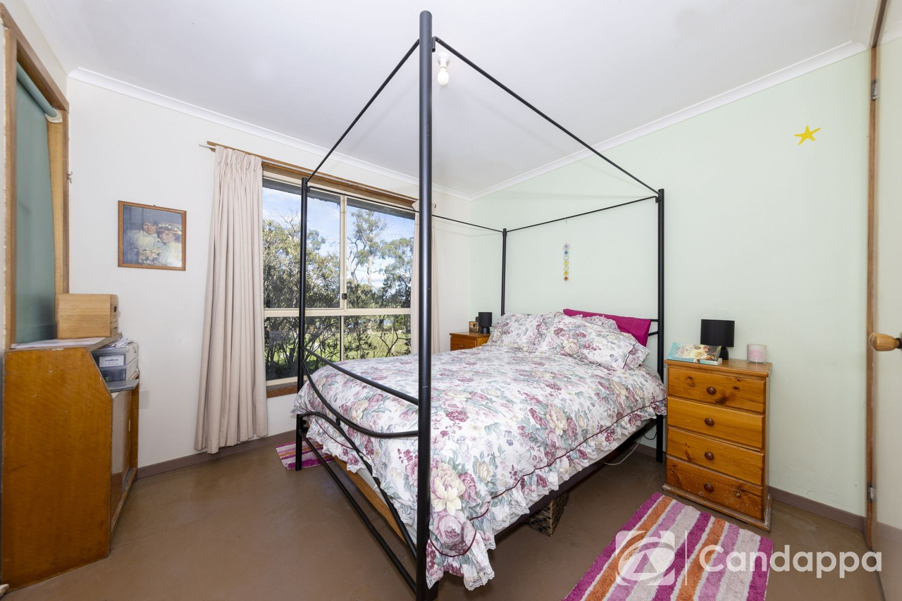 6-bedroom house at 590 Drouin-Korumburra Road, Drouin South, VIC 3818, Baw Baw, Victoria