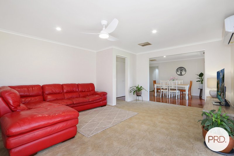 Photo - 591 Oliver Street, Lavington NSW 2641 - Image 4