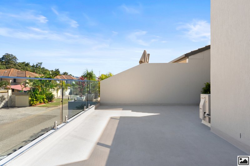 Photo - 59/100 Morala Avenue, Runaway Bay QLD 4216 - Image 17