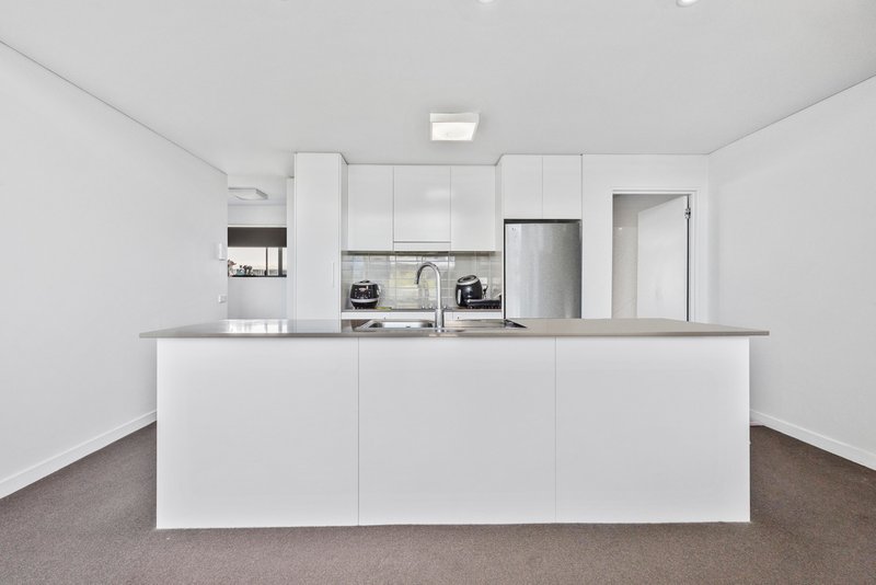 Photo - 59/116 Easty Street, Phillip ACT 2606 - Image 3