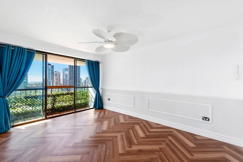 Photo - 59/18 Commodore Drive, Surfers Paradise QLD 4217 - Image 11