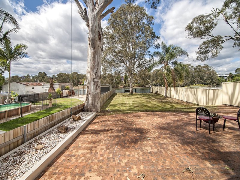 Photo - 592 Henry Lawson Drive, East Hills NSW 2213 - Image 7