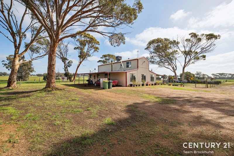 Photo - 592 Narrogin Valley Road, Narrogin Valley WA 6312 - Image 25