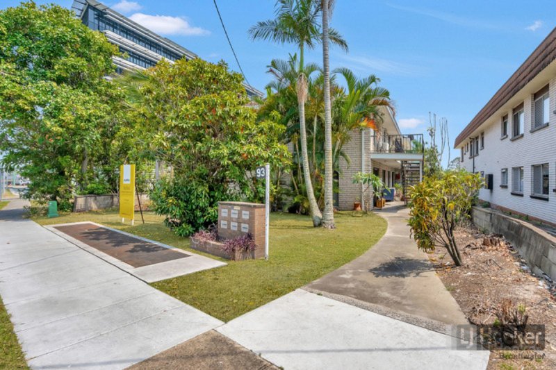 Photo - 5/93 Queen Street, Southport QLD 4215 - Image 2