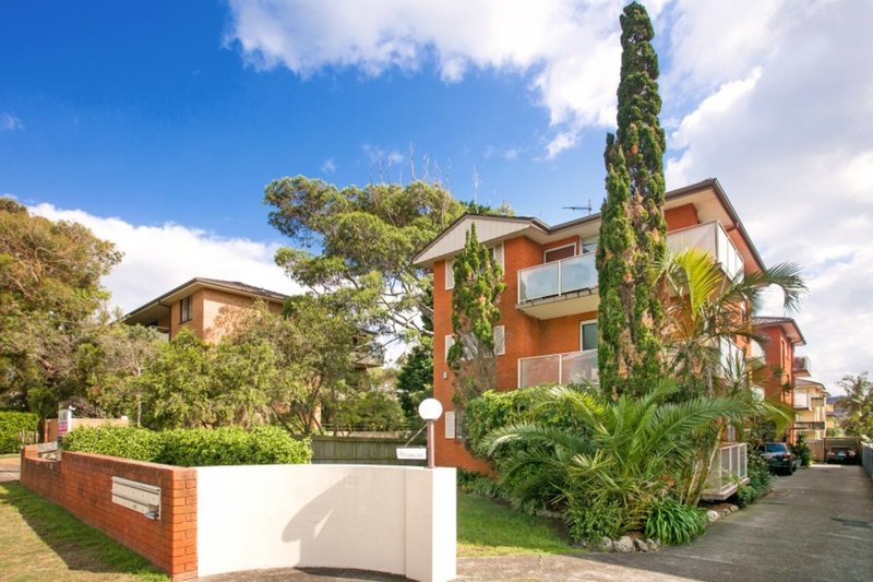 Photo - 5/94 Howard Avenue, Dee Why NSW 2099 - Image 4