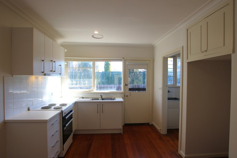 Photo - 5/94 The Grove, Coburg VIC 3058 - Image 5