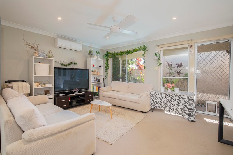 Photo - 5/95 Young Street, Carrington NSW 2294 - Image 2