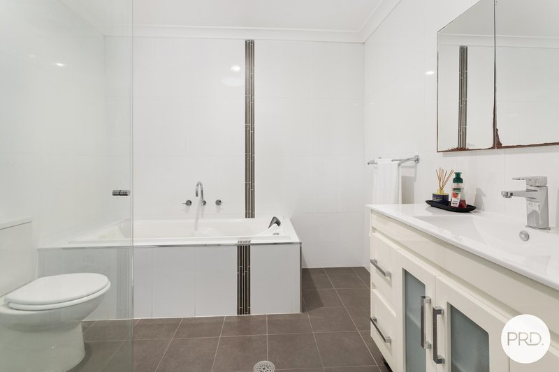 Photo - 596 Northcliffe Drive, Berkeley NSW 2506 - Image 8