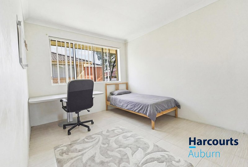 Photo - 5/96 Northumberland Road, Auburn NSW 2144 - Image 3
