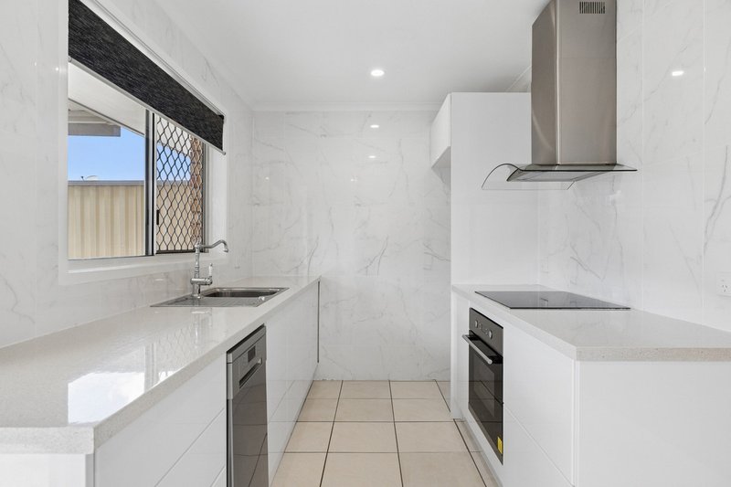 Photo - 5/96 River Oak Drive, Helensvale QLD 4212 - Image 6