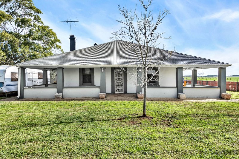 Photo - 597 Aunger Road, Reeves Plains SA 5502 - Image 2