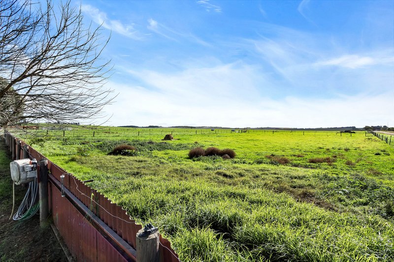 Photo - 597 Aunger Road, Reeves Plains SA 5502 - Image 32