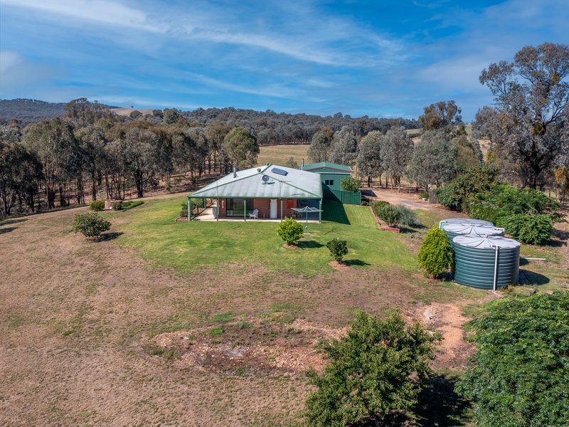 Photo - 597 Greta Road, Glenrowan West VIC 3675 - Image 2