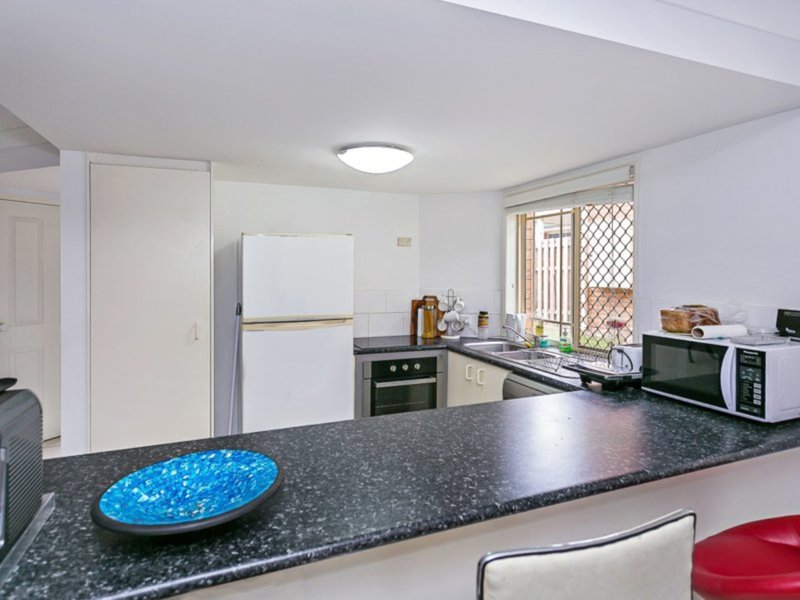 Photo - 5/98 Old Coach Rd , Mudgeeraba QLD 4213 - Image 4