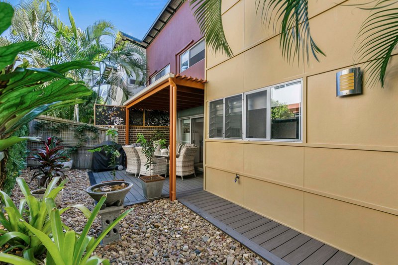 Photo - 59/80 Moolyyir Street, Urangan QLD 4655 - Image 15