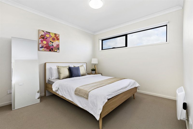 Photo - 59A Mosaic Drive, Lalor VIC 3075 - Image 5