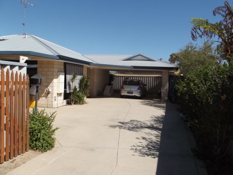 59a Murdoch Dve , Greenfields WA 6210