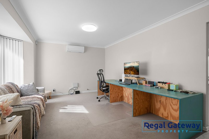 Photo - 59B Garling Street, Kardinya WA 6163 - Image 10