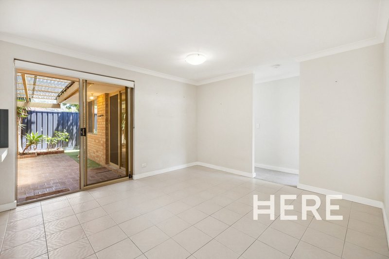Photo - 59B Lawley Street, Tuart Hill WA 6060 - Image 13