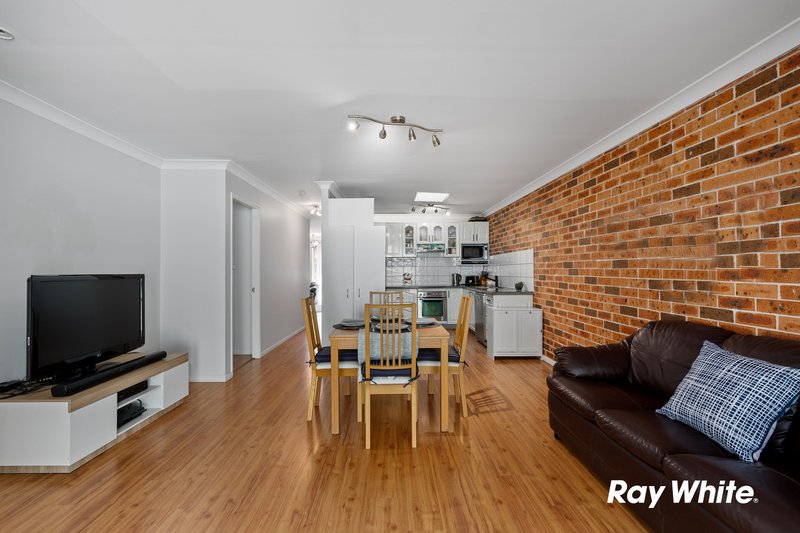 Photo - 59B Seabrook Crescent, Doonside NSW 2767 - Image 4