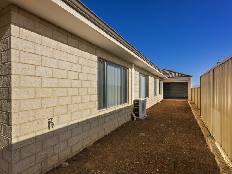 Photo - 5A Antonia Way, Webberton WA 6530 - Image 6