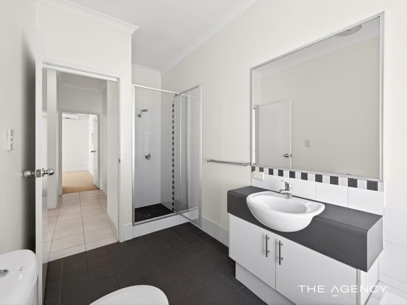 Photo - 5A Banksia Circle, Thornlie WA 6108 - Image 11