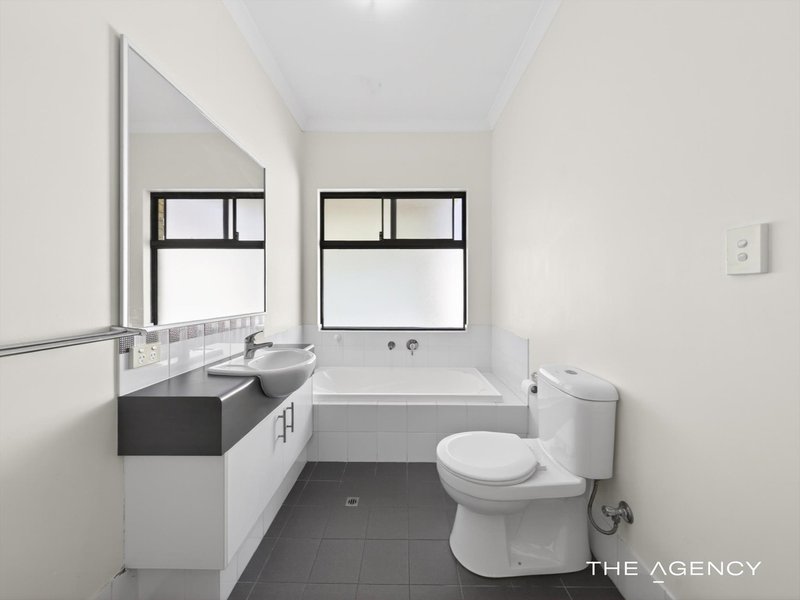 Photo - 5A Banksia Circle, Thornlie WA 6108 - Image 12