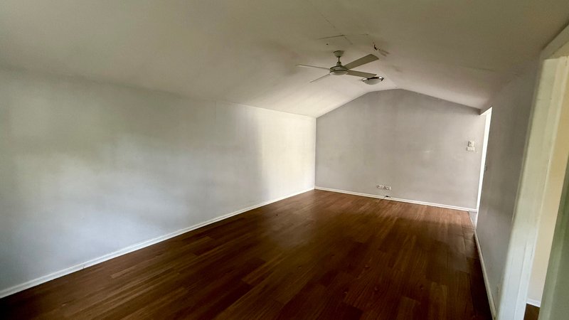 Photo - 5a Campton Avenue, Cambridge Park NSW 2747 - Image 2